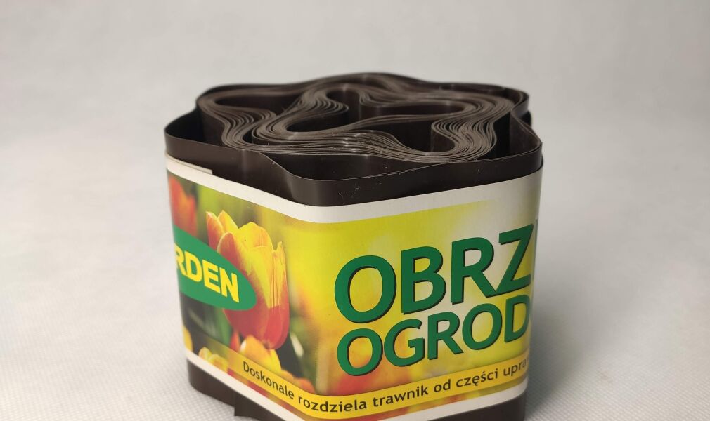 Obrzeże trawnikowe brązowe 15cm x 9m